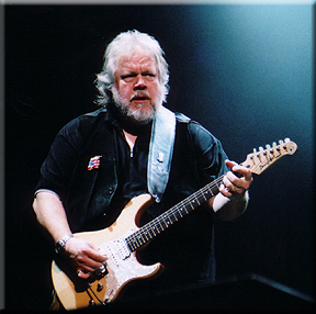 Burton Cummings