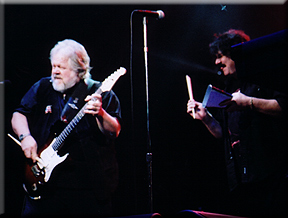 Randy Bachman and Burton Cummings perform American Woman